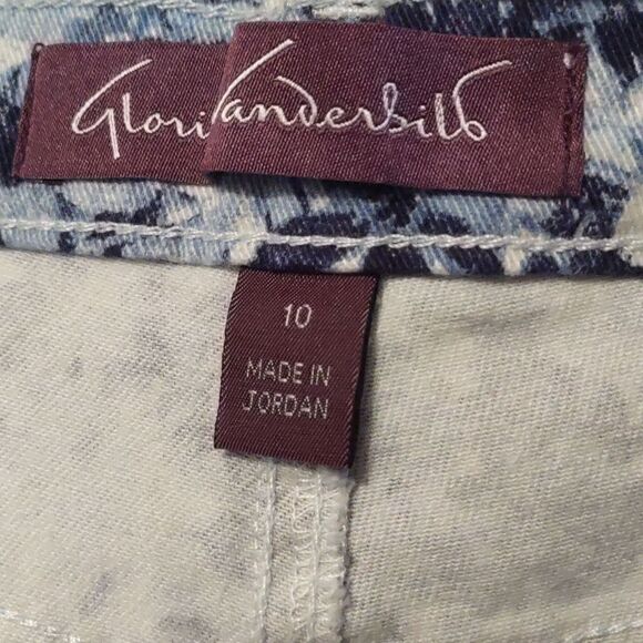 Gloria Vanderbilt blue floral size 10 Amanda Short Shorts - Picture 3 of 6